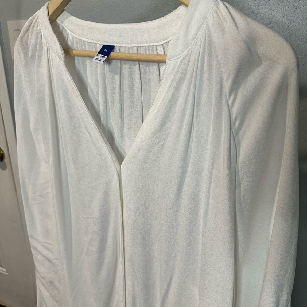 White Flowy Long Sleeve Blouse